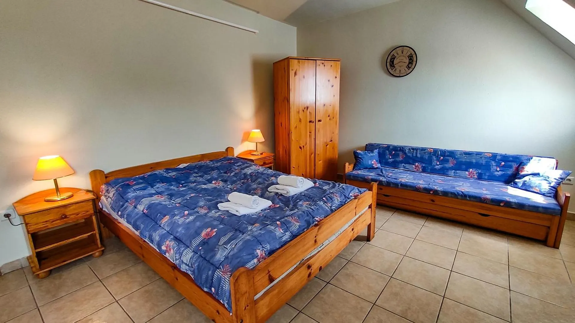 Afrodite Apartmanok Eger Апартаменты